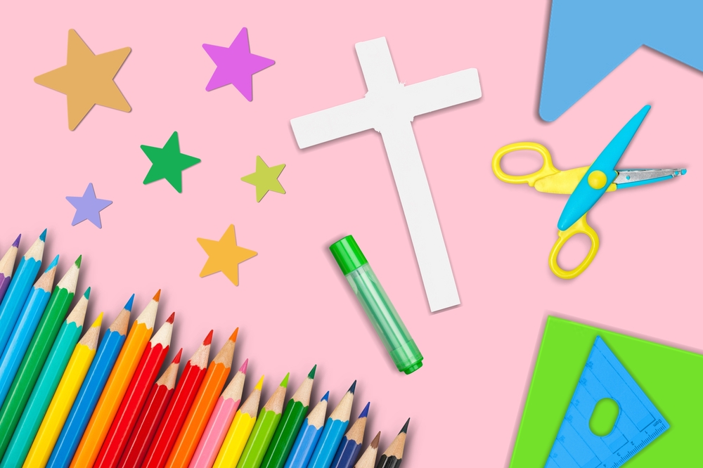 Vacation,bible,school,craft,supply,with,cross.,christian,concept.